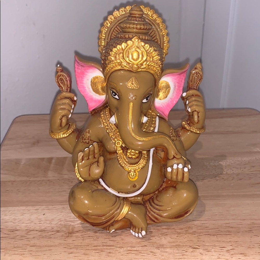 Figurine